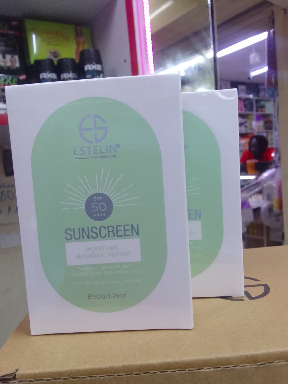 ESTELIN Sunscreen SPF 50 PA+++